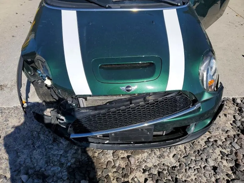 2013 MINI COOPER S  
