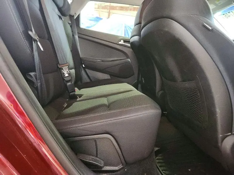 2019 HYUNDAI TUCSON SE  