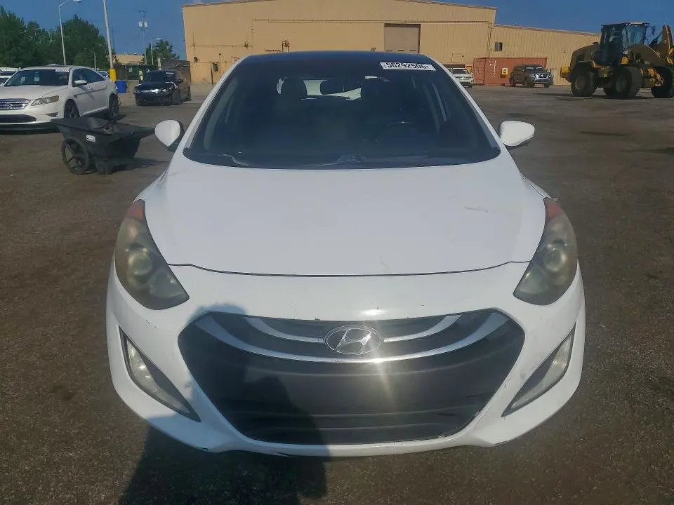 2013 HYUNDAI ELANTRA GT BASE  