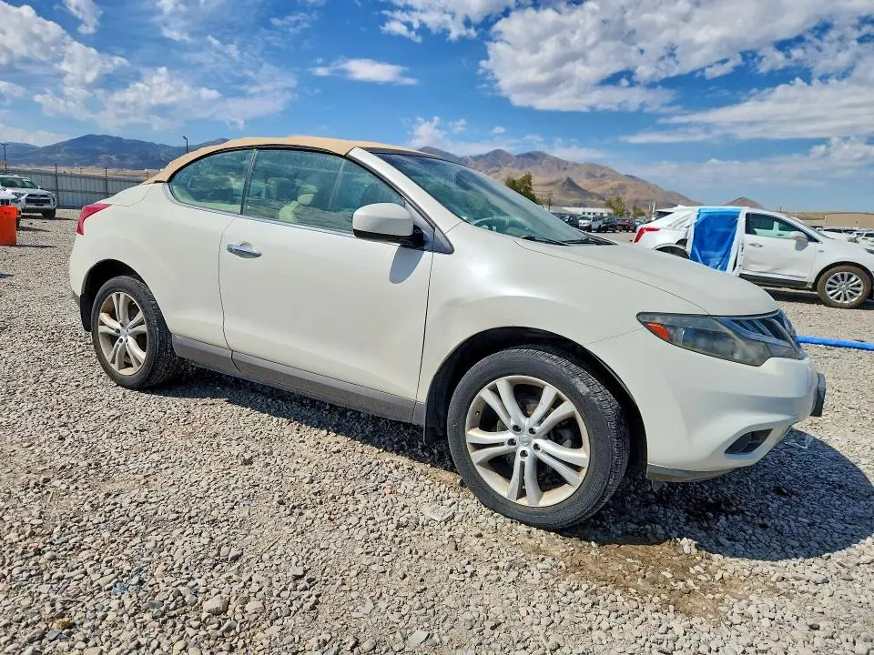 2011 NISSAN MURANO CROSSCABRIOLET  