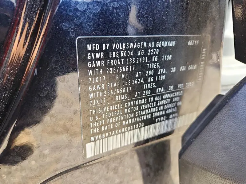 2017 VOLKSWAGEN TIGUAN S  