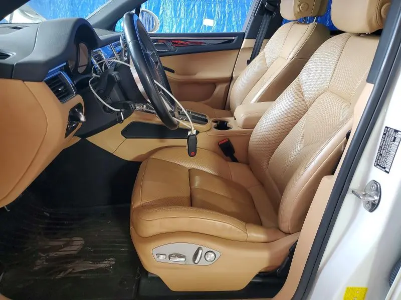 2018 PORSCHE MACAN S  