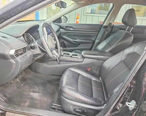 2019 NISSAN ALTIMA SR  