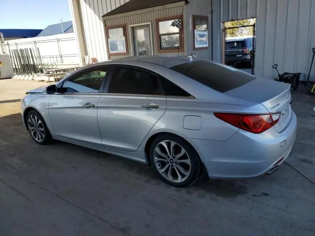 2013 HYUNDAI SONATA SE  