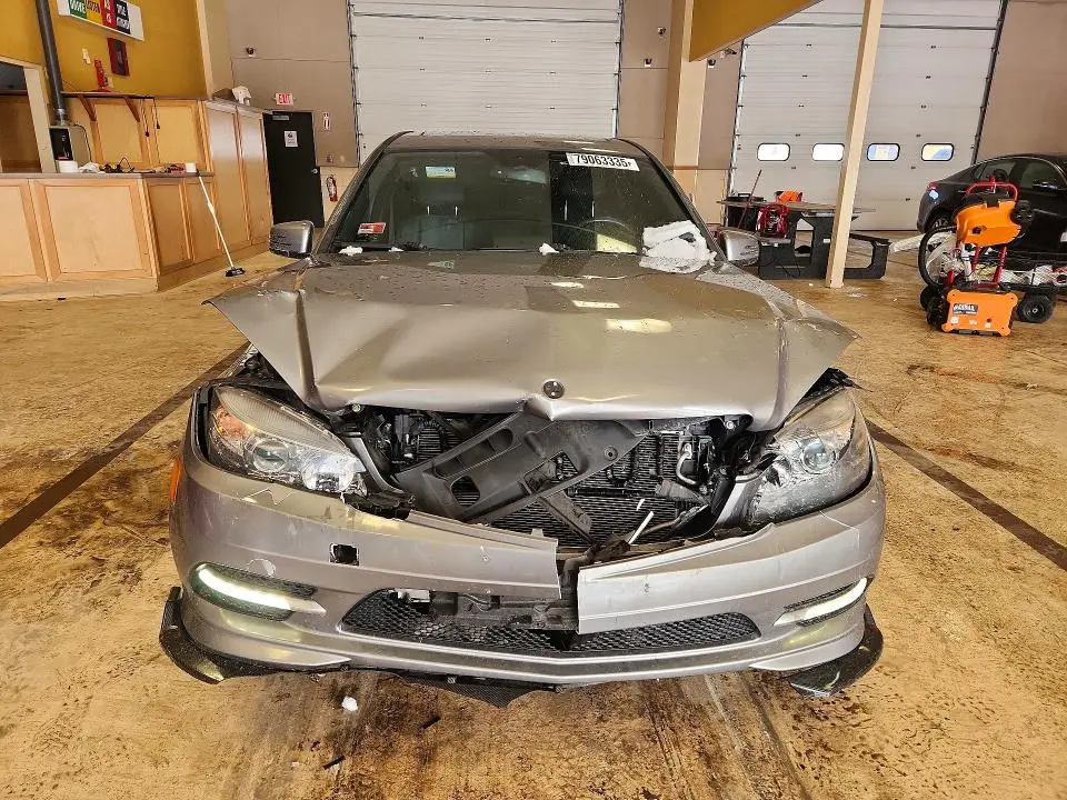 2011 MERCEDES-BENZ C300   