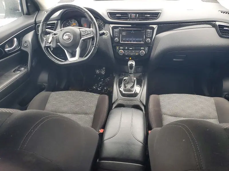 2021 NISSAN ROGUE SPORT SV  