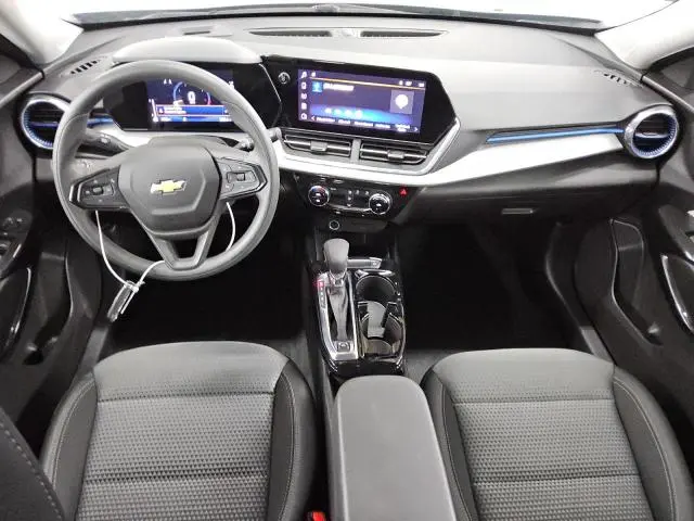 2025 CHEVROLET TRAX 1LT  