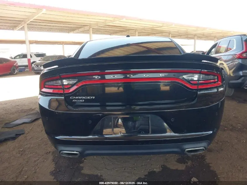 2015 DODGE CHARGER SE
