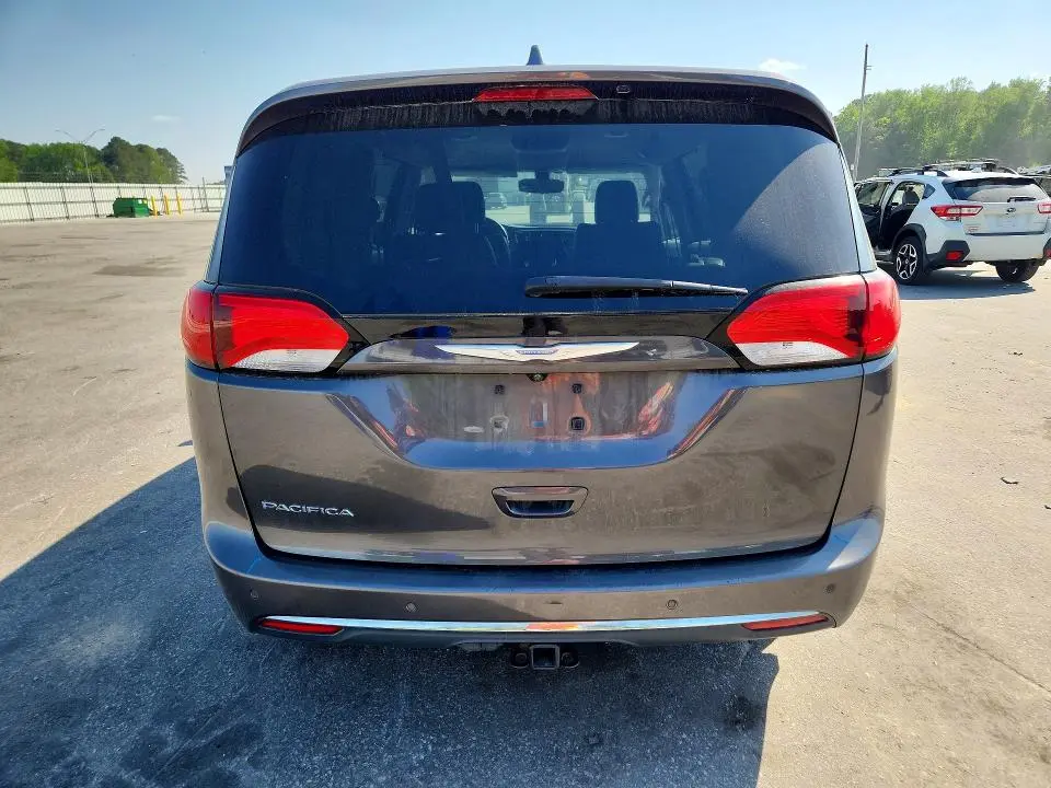 2017 CHRYSLER PACIFICA TOURING L  