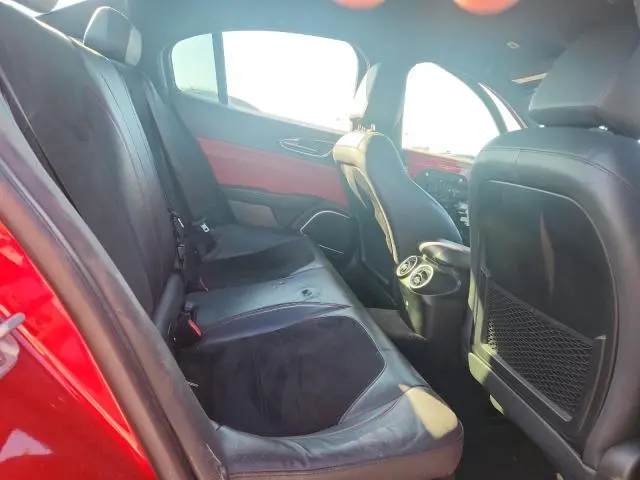 2018 ALFA ROMEO GIULIA QUADRIFOGLIO  