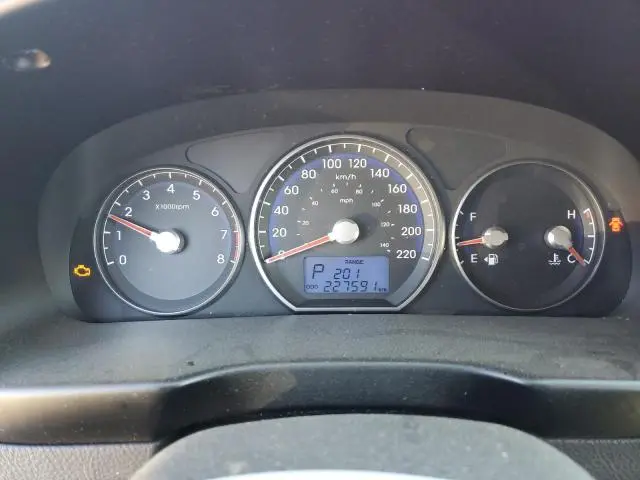 2011 HYUNDAI SANTA FE GLS  