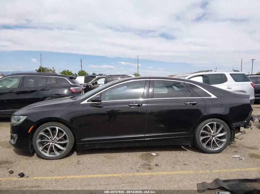 2017 LINCOLN MKZ RESERVE