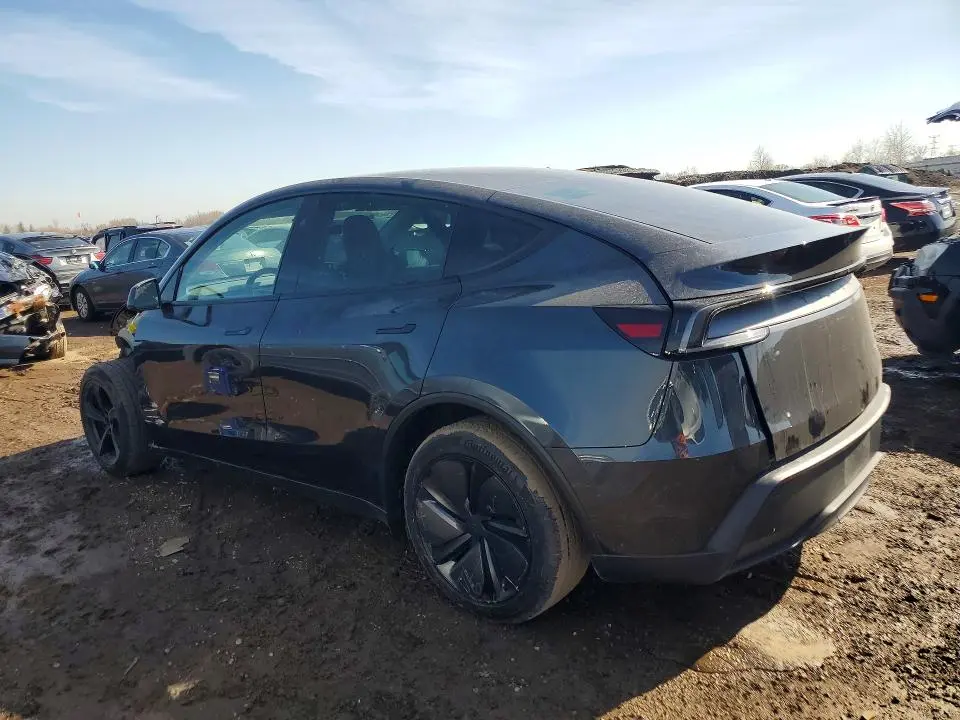 2026 TESLA MODEL Y   