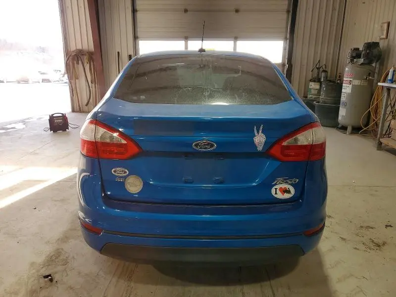 2015 FORD FIESTA SE  