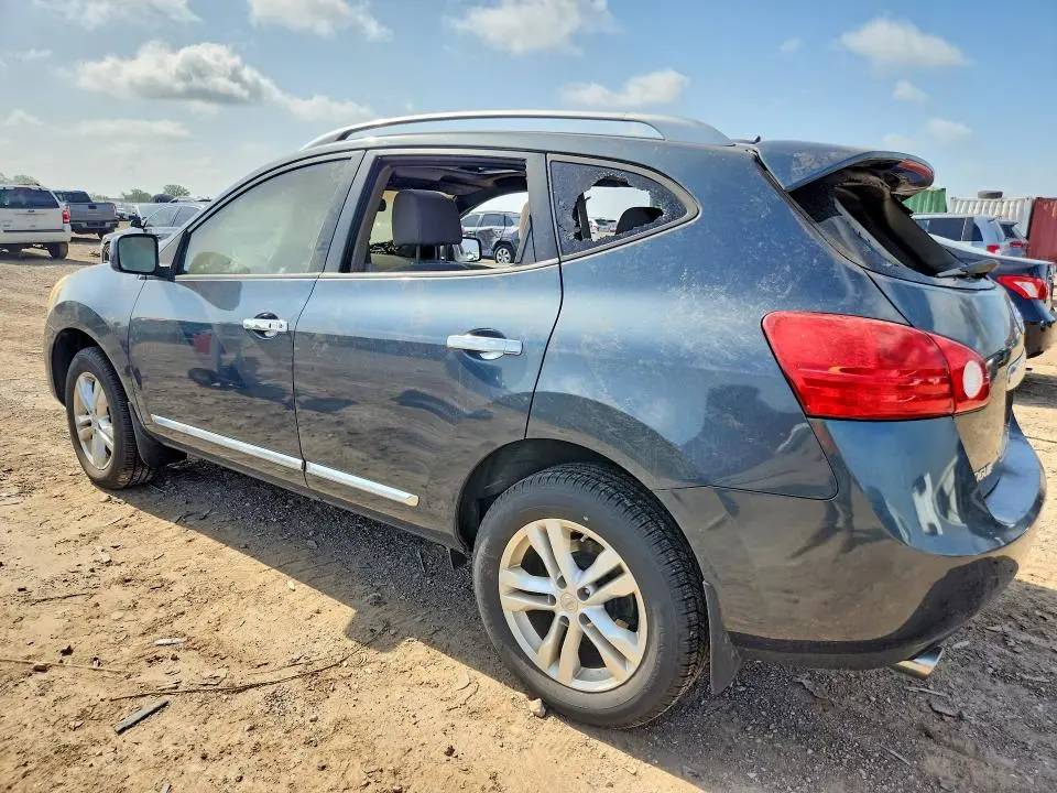 2012 NISSAN ROGUE S  