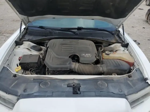 2014 DODGE CHARGER SE  