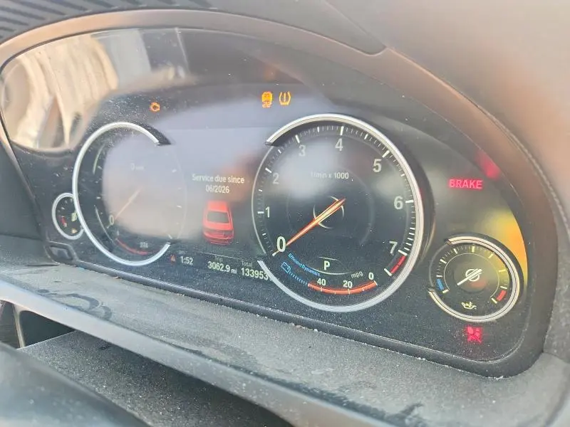 2014 BMW 750 XI  