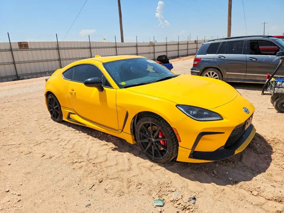 2026 TOYOTA GR 86 YUZU EDITION  