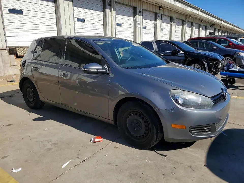 2013 VOLKSWAGEN GOLF   