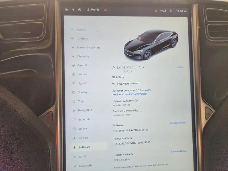 2015 TESLA MODEL S 85  