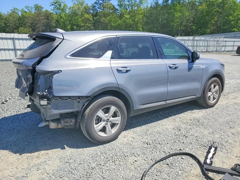 2025 KIA SORENTO LX  