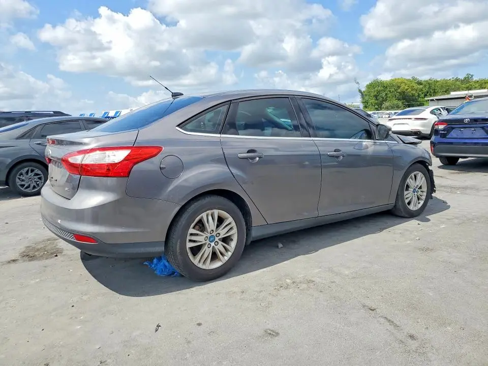 2012 FORD FOCUS SEL  