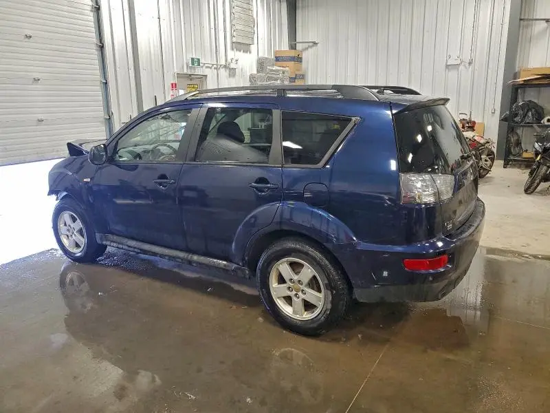 2013 MITSUBISHI OUTLANDER ES  