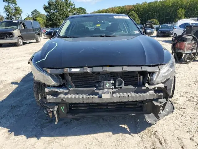 2021 NISSAN ALTIMA SV  