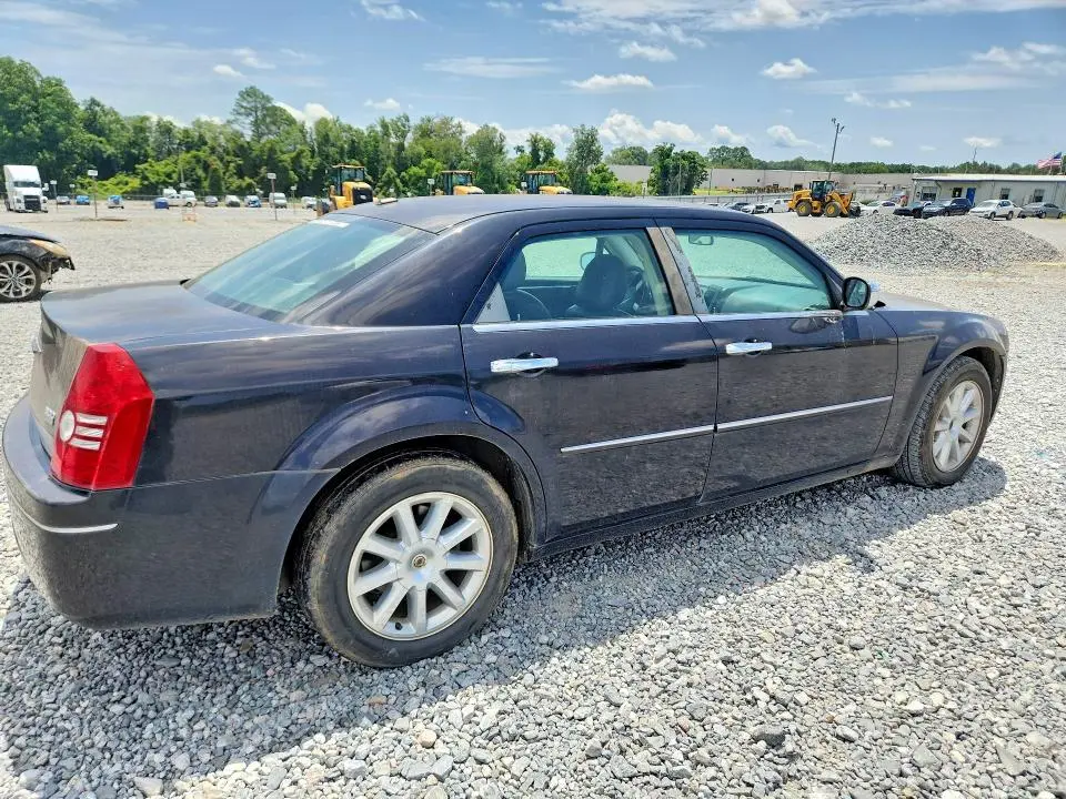 2010 CHRYSLER 300 TOURING  