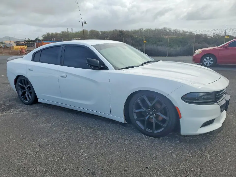 2019 DODGE CHARGER SXT  