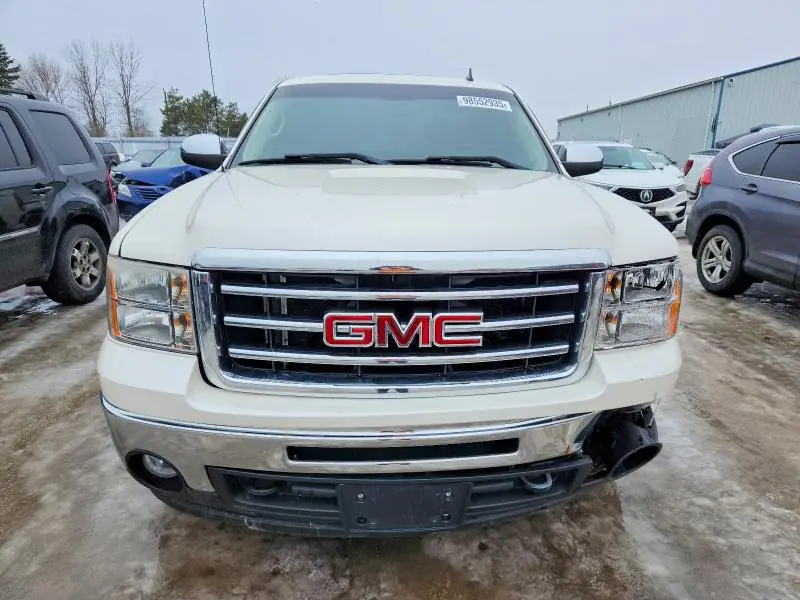 2013 GMC SIERRA K1500 SLT  