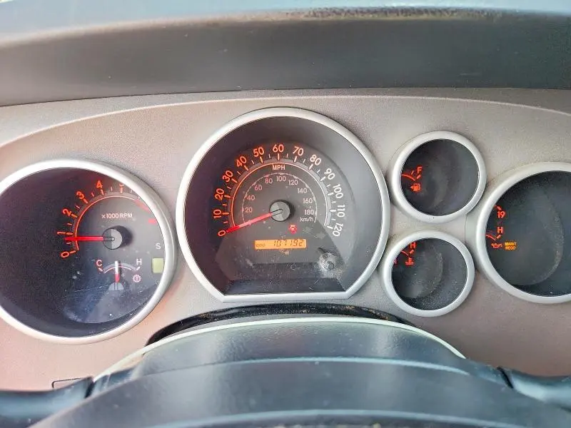 2011 TOYOTA TUNDRA DOUBLE CAB SR5  