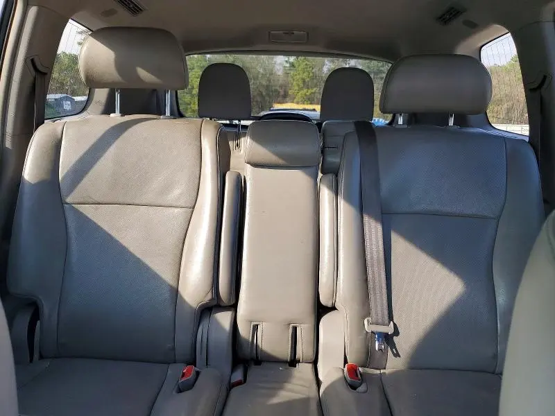 2013 TOYOTA HIGHLANDER LIMITED  