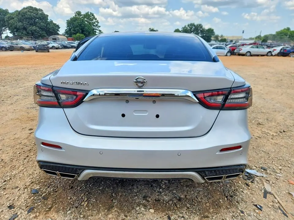 2020 NISSAN MAXIMA S  