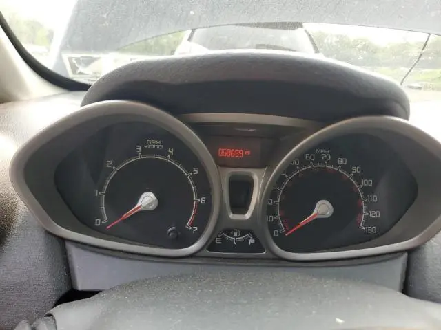 2013 FORD FIESTA SE  