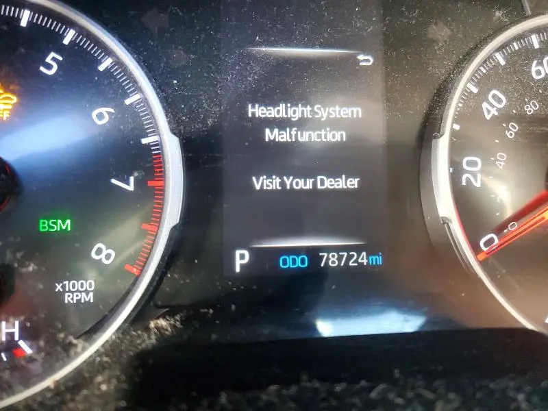 2020 TOYOTA RAV4 XLE  