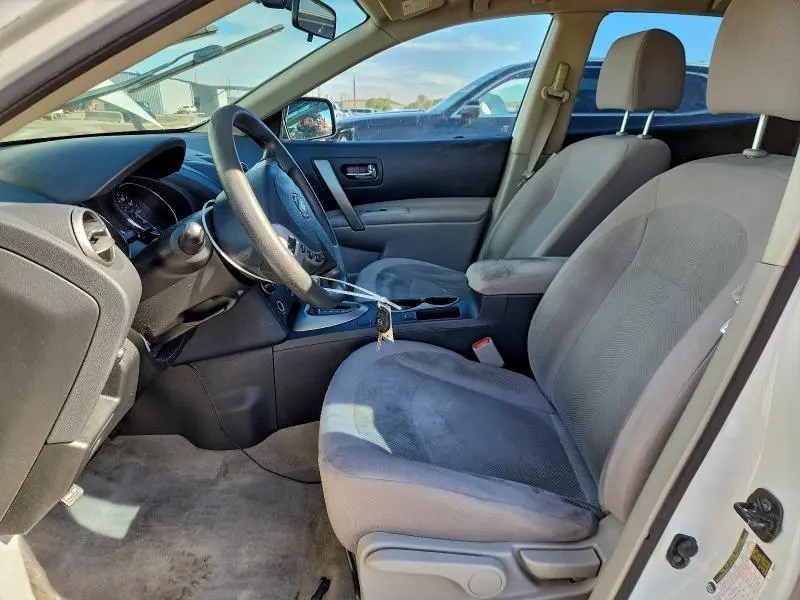 2014 NISSAN ROGUE SELECT S  