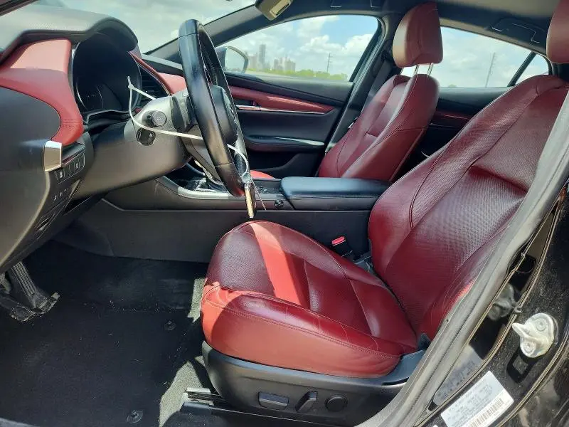 2021 MAZDA 3 PREMIUM  