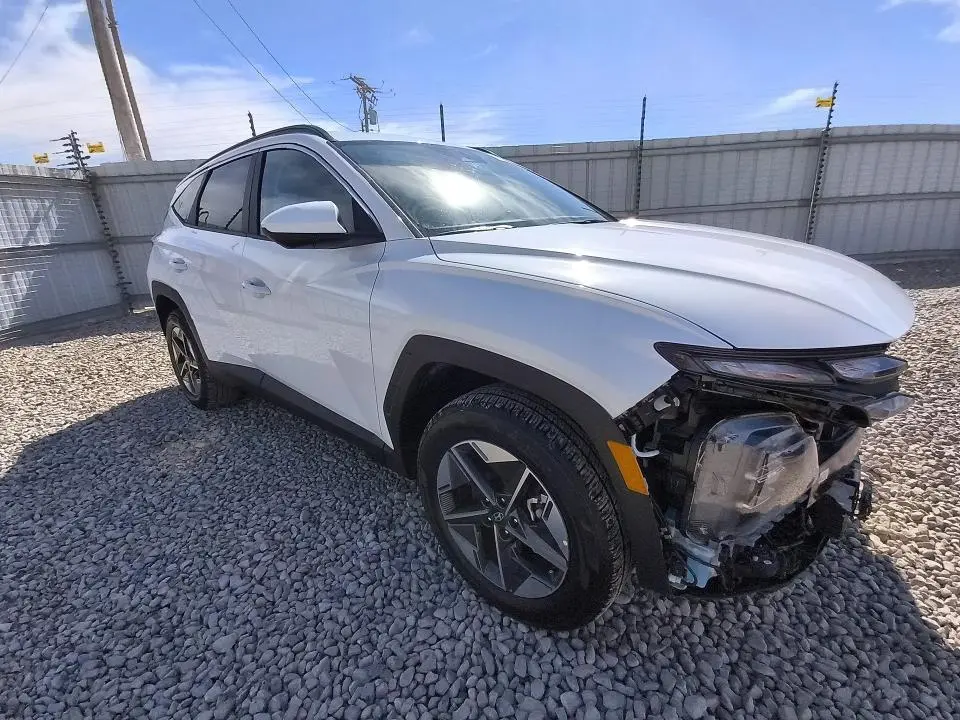 2026 HYUNDAI TUCSON SEL  