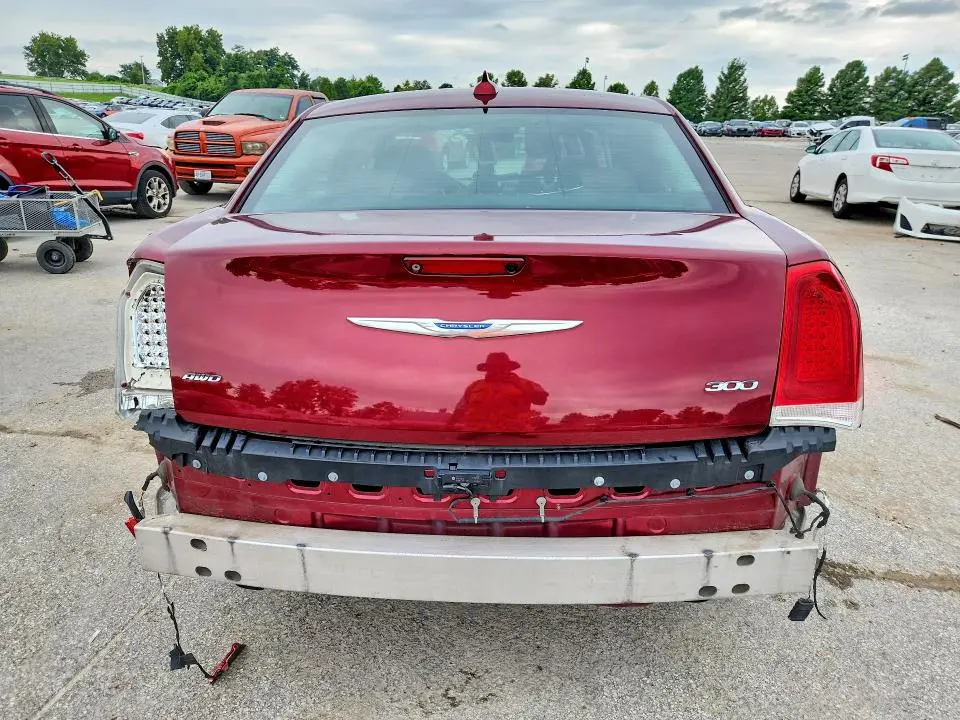 2018 CHRYSLER 300 TOURING  