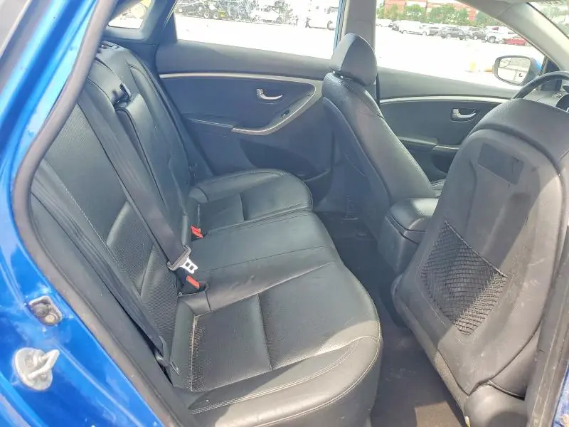 2017 HYUNDAI ELANTRA GT BASE  