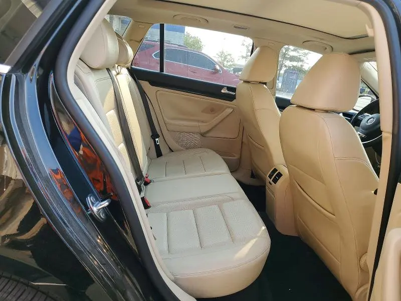 2012 VOLKSWAGEN JETTA TDI  