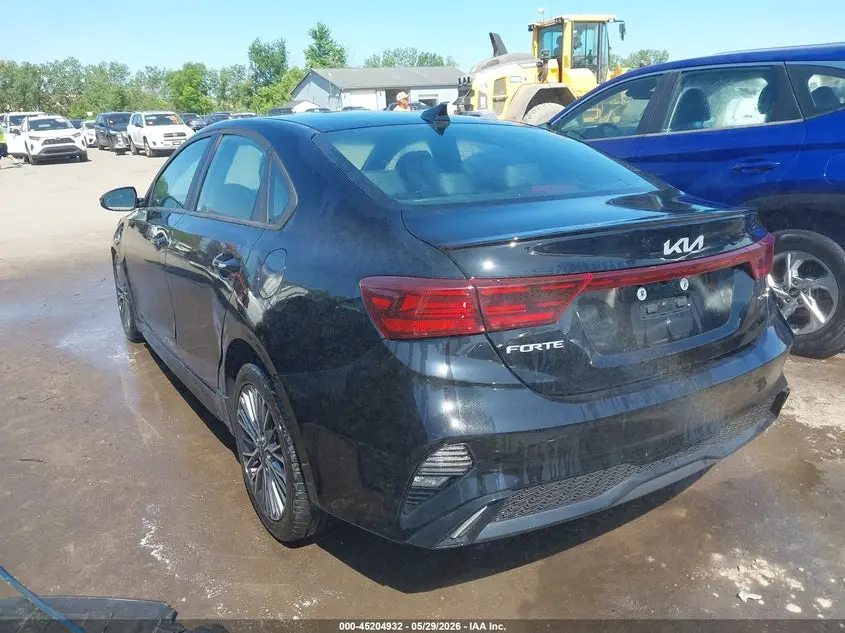 2024 KIA FORTE GT-LINE