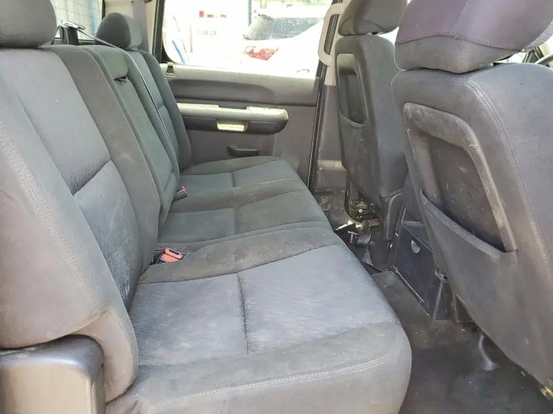 2011 CHEVROLET SILVERADO C1500 LT  