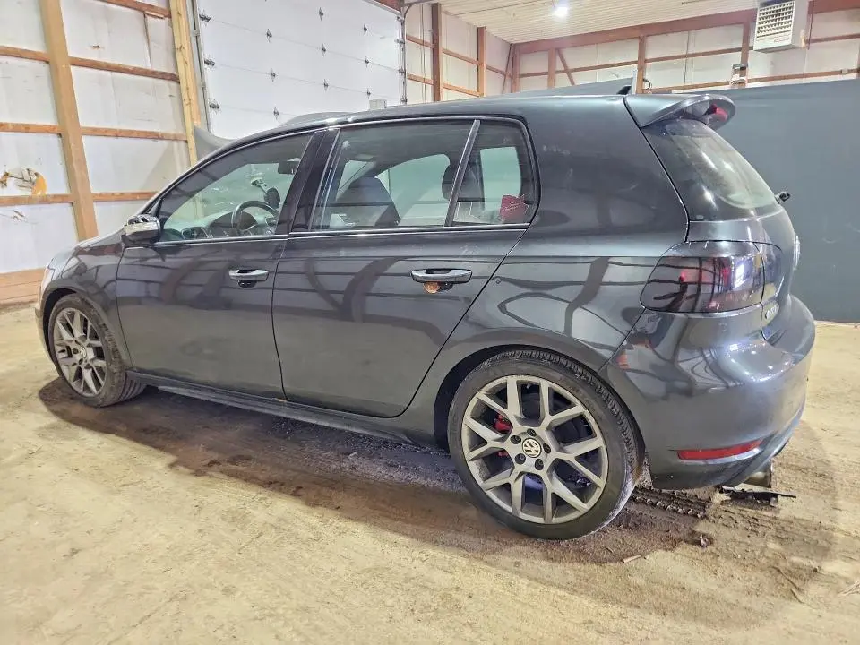 2013 VOLKSWAGEN GTI   