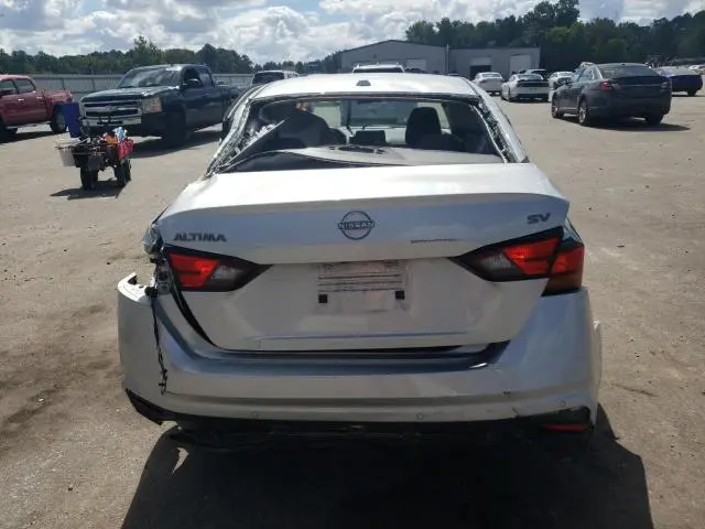 2024 NISSAN ALTIMA SV  