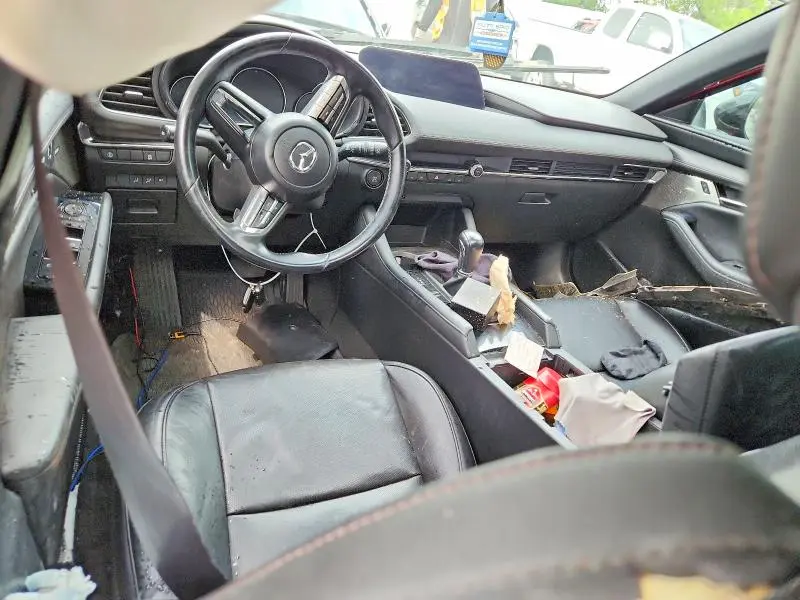 2020 MAZDA 3 PREMIUM  