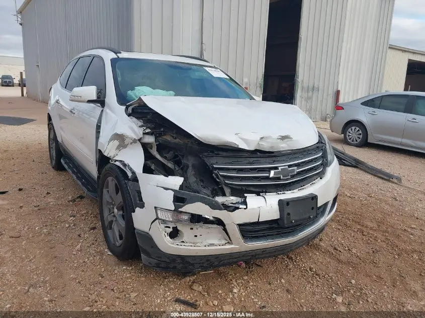 2017 CHEVROLET TRAVERSE 2LT