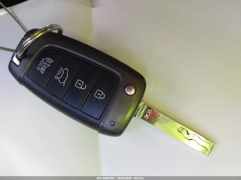 2018 HYUNDAI ELANTRA GT  