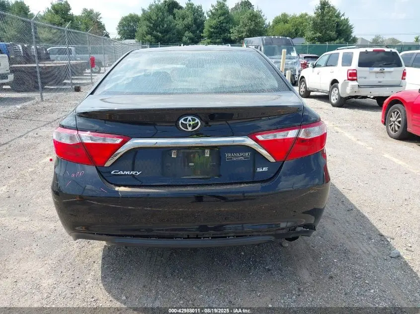 2017 TOYOTA CAMRY SE
